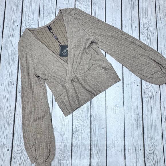 NWT ZAFUL Women's Pullover Ribbed Cropped Knitwear Ruched Size Small - Picture 2 of 5